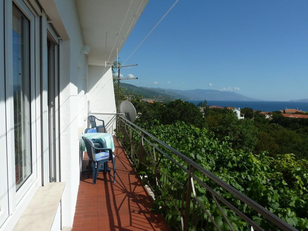 Apartment In Novi Vinodolski 15274 Povile Dış mekan fotoğraf