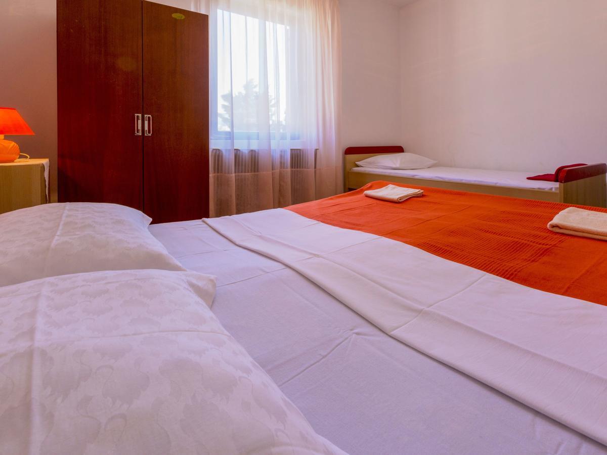 Apartment In Novi Vinodolski 15274 Povile Dış mekan fotoğraf